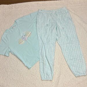 La Vie En Rose Soft Blue sleep set